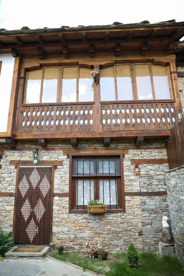 Hotel Тодорината Къща Leshten Zewnętrze zdjęcie