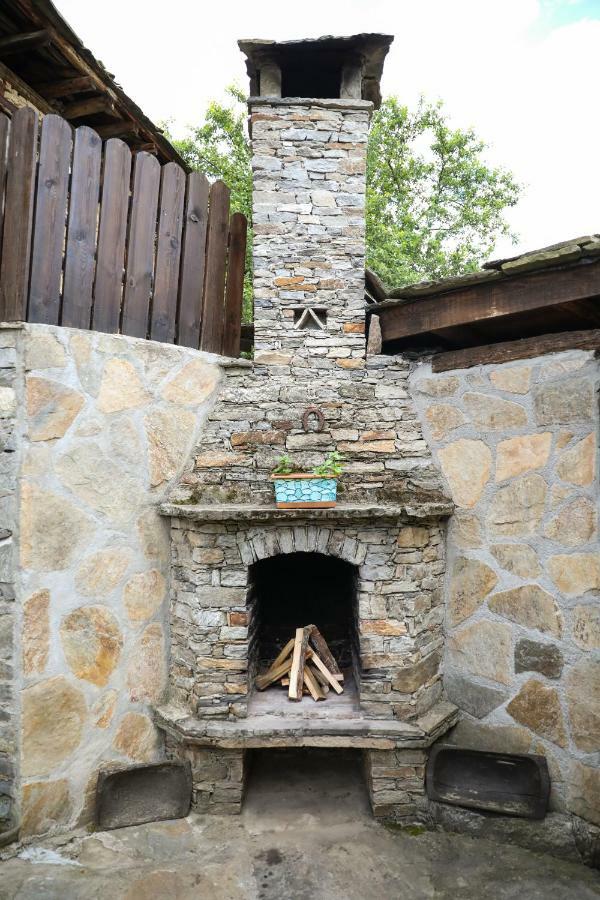 Hotel Тодорината Къща Leshten Zewnętrze zdjęcie