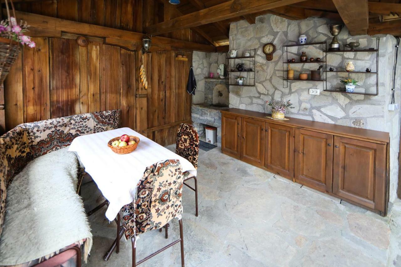 Hotel Тодорината Къща Leshten Zewnętrze zdjęcie