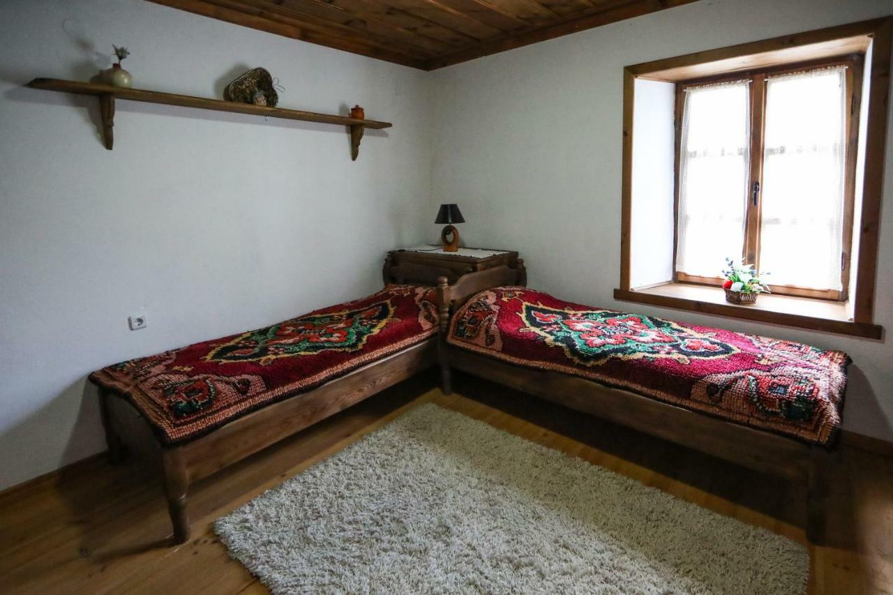 Hotel Тодорината Къща Leshten Zewnętrze zdjęcie