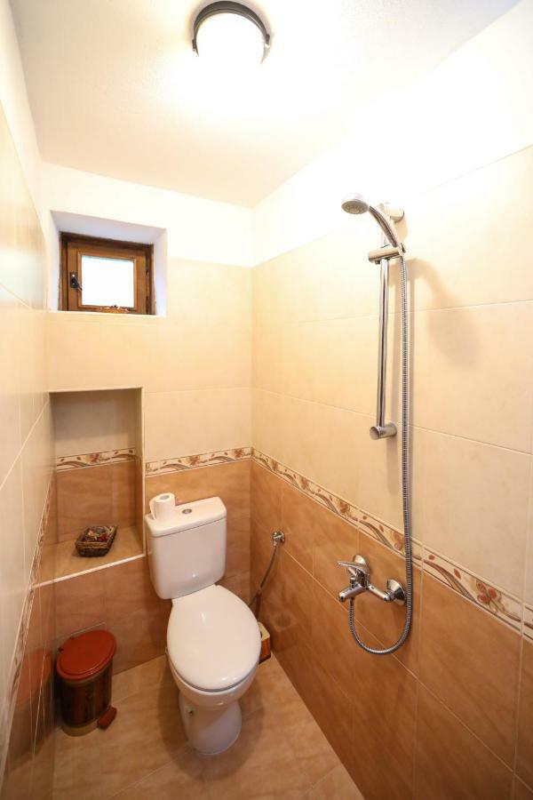 Hotel Тодорината Къща Leshten Zewnętrze zdjęcie